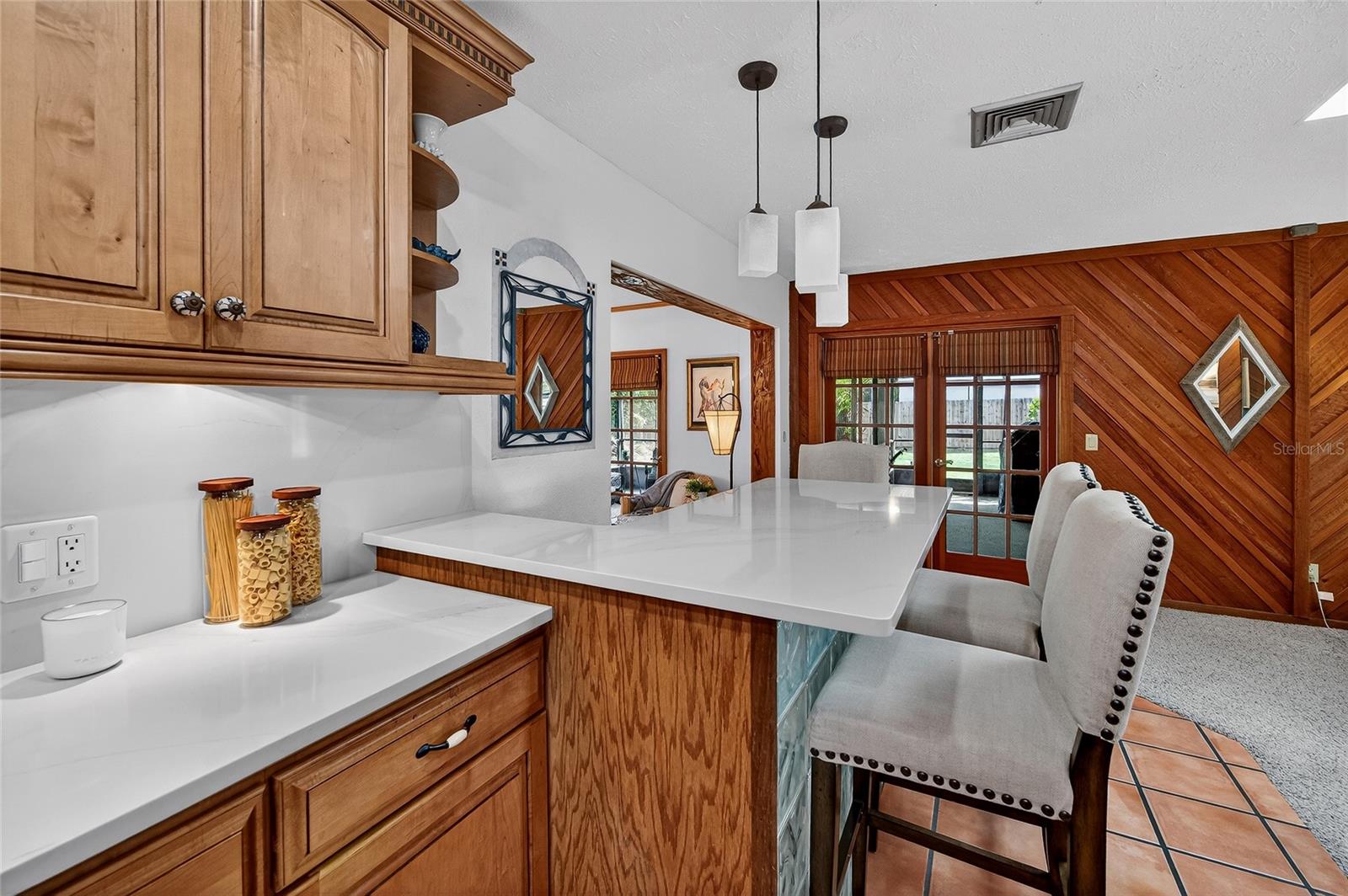 SOUTH VENICE - Residential