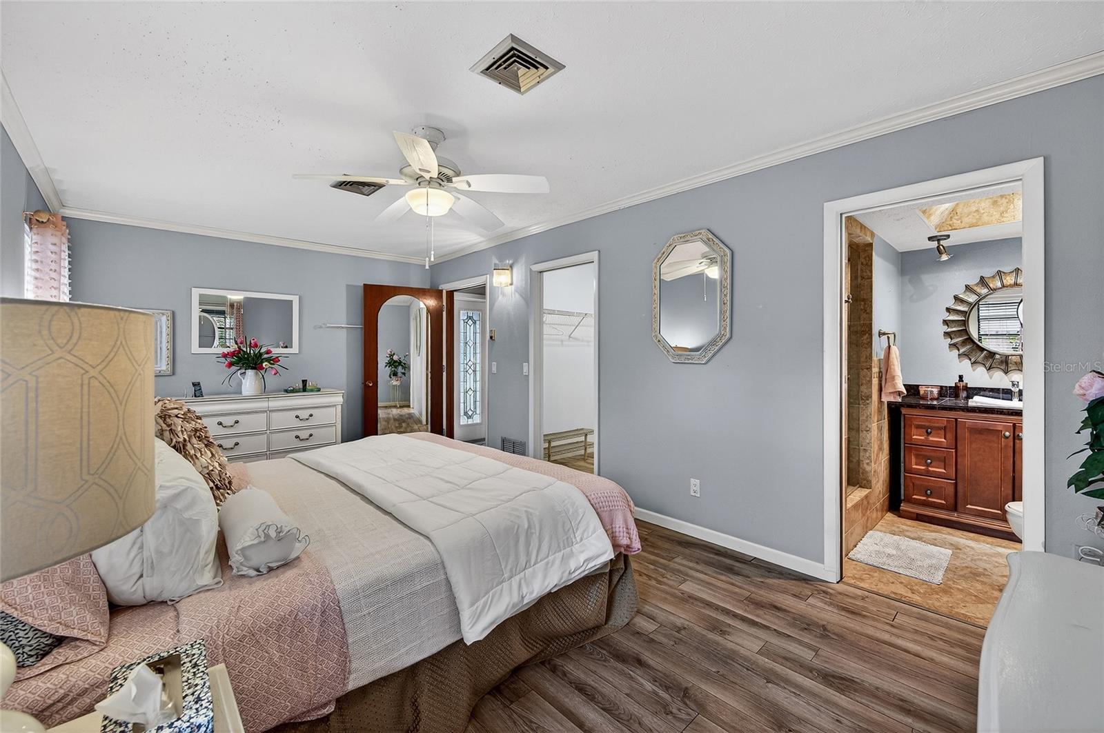 SOUTH VENICE - Residential