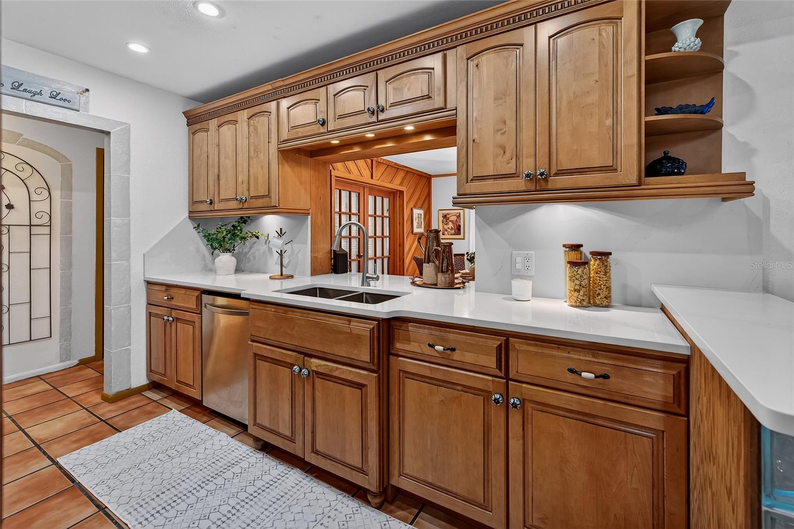 SOUTH VENICE - Residential