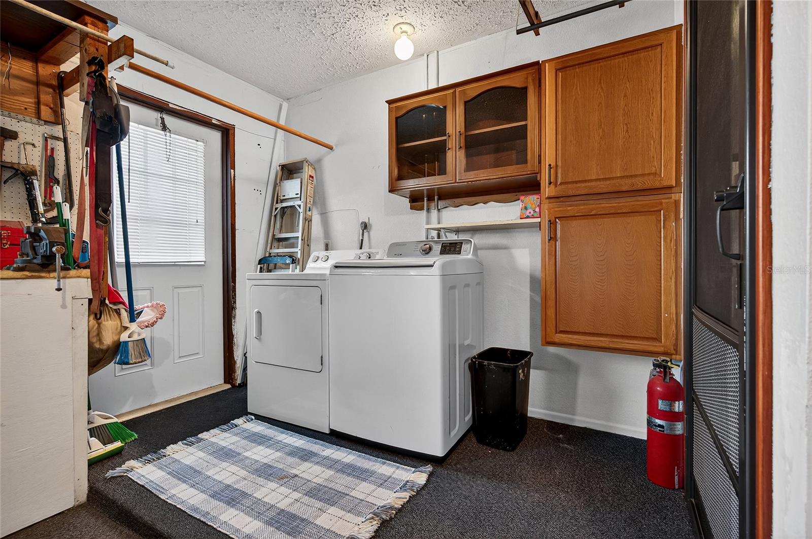 SOUTH VENICE - Residential