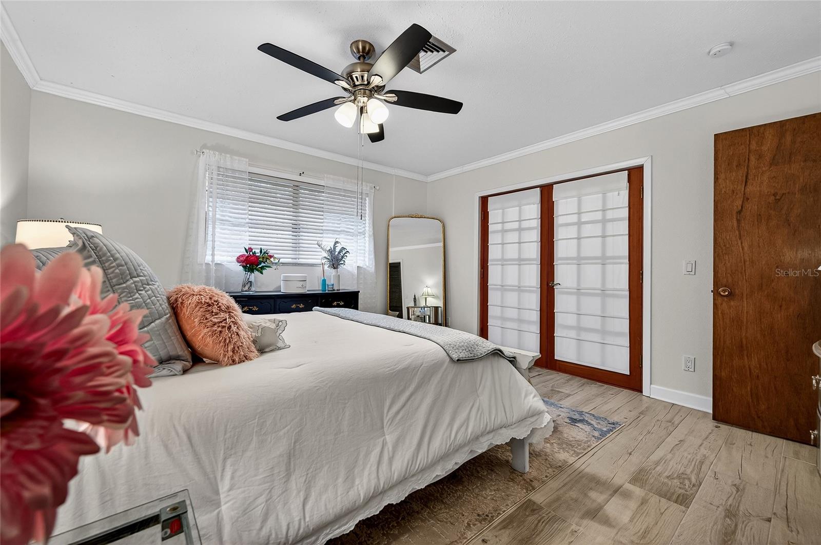 SOUTH VENICE - Residential