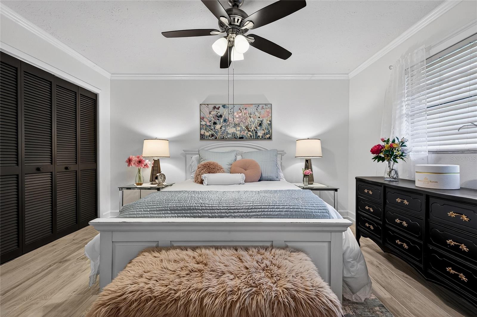 SOUTH VENICE - Residential