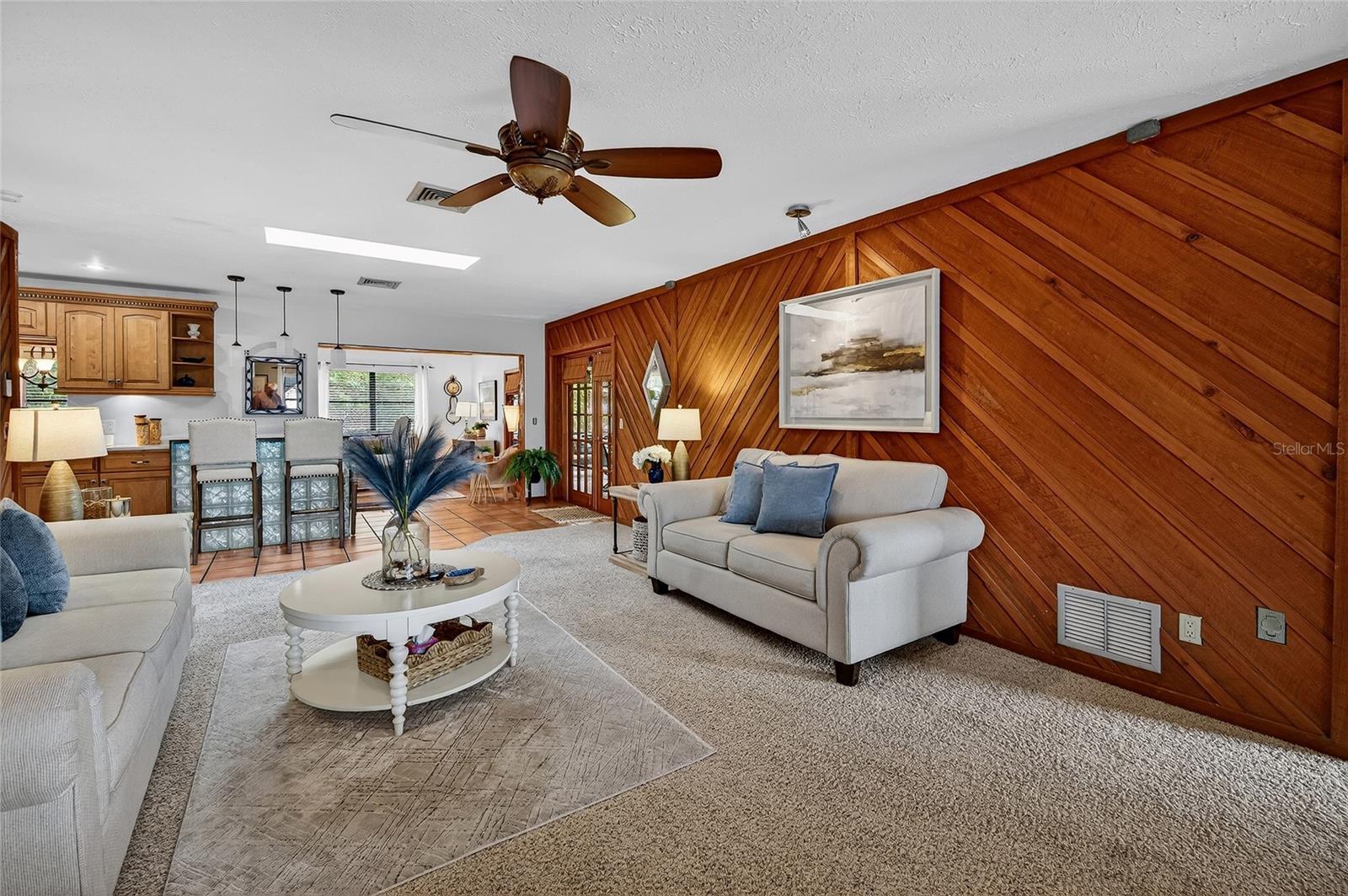 SOUTH VENICE - Residential