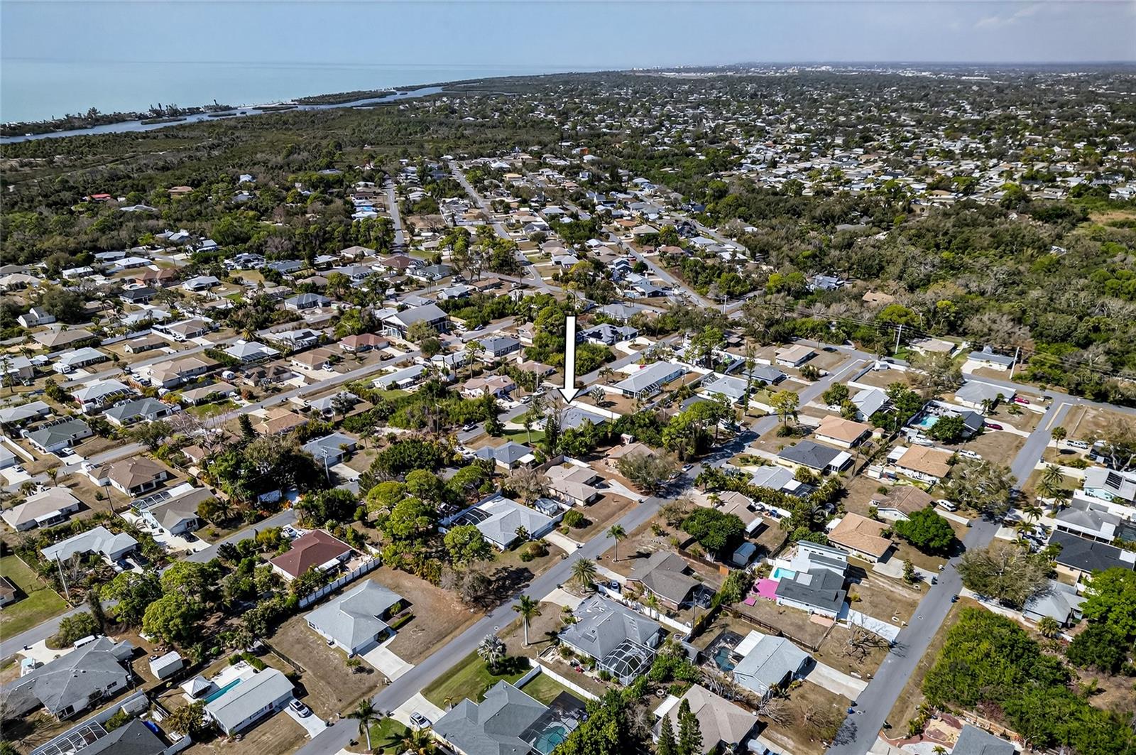 SOUTH VENICE - Residential