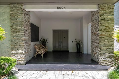 Tiny photo for 5004 SE 5th Avenue, Ocala, FL 34480 (MLS # OM728025)