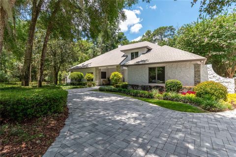 Photo of 5004 SE 5th Avenue, Ocala, FL 34480 (MLS # OM728025)