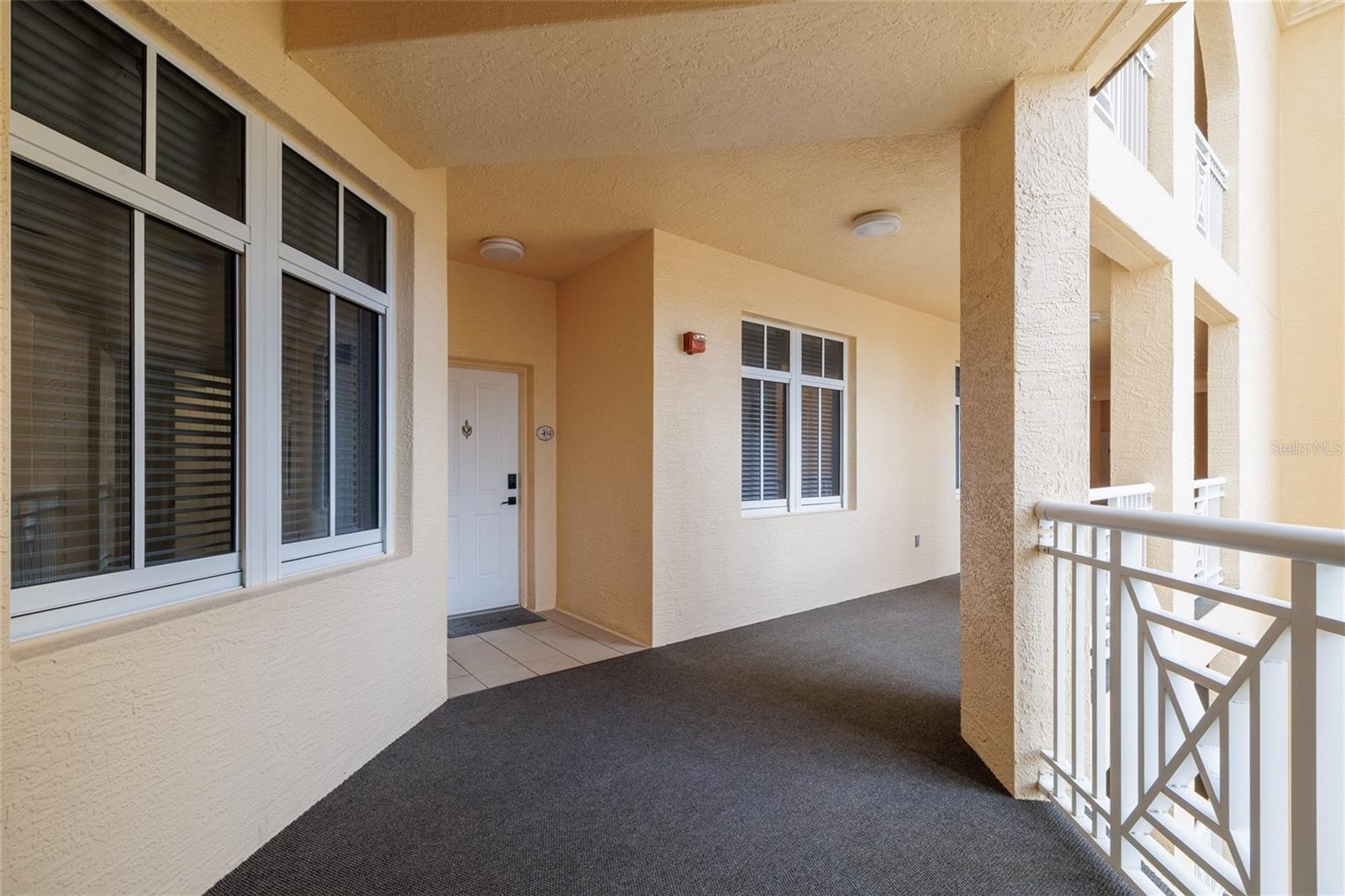 265 MINORCA BEACH WAY 404