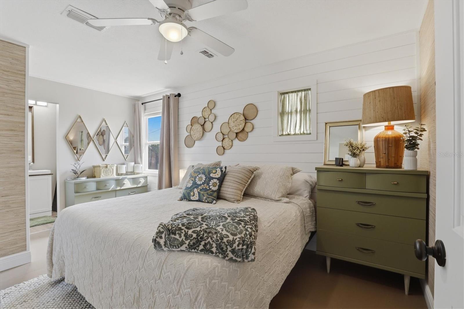 HERNANDO BEACH - Residential