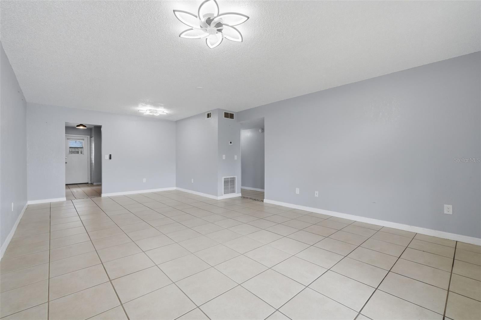 220 CHEROKEE COURT 104