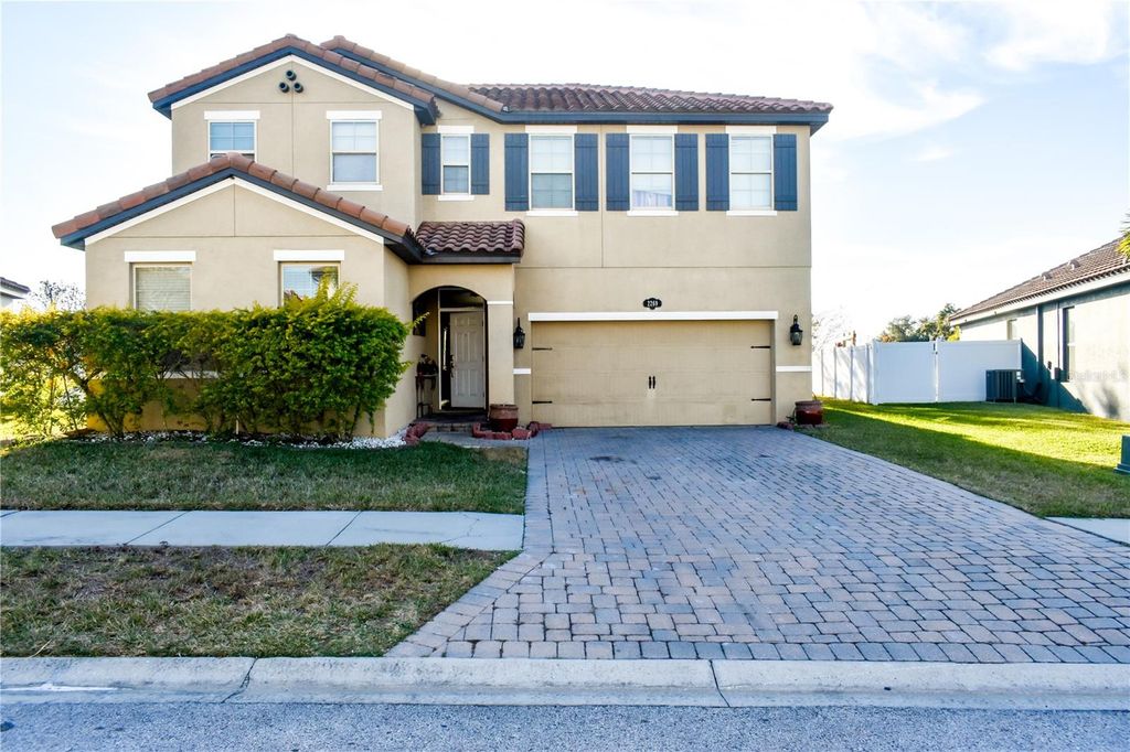 Photo of 2269 Bella Luna Circle, Lakeland, FL 33810 (MLS # O6375747)