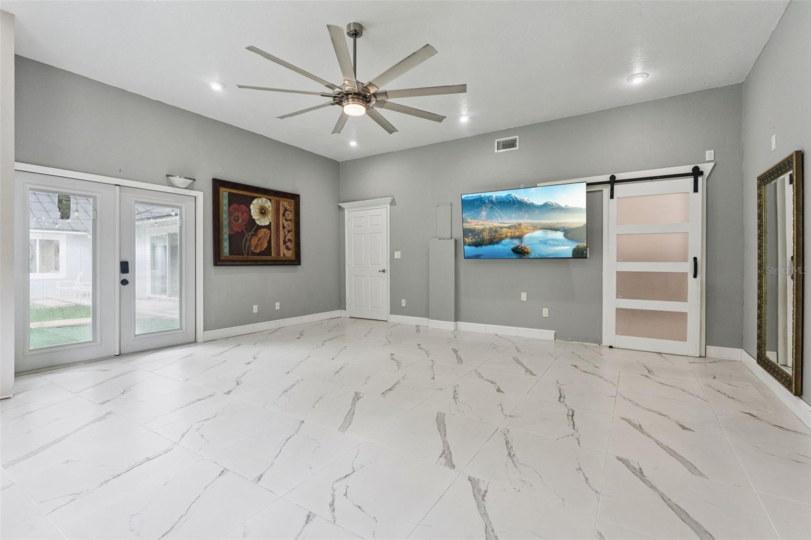 Casas a venda 2 - Jen Dantas 4874 OLD OAK TRAIL