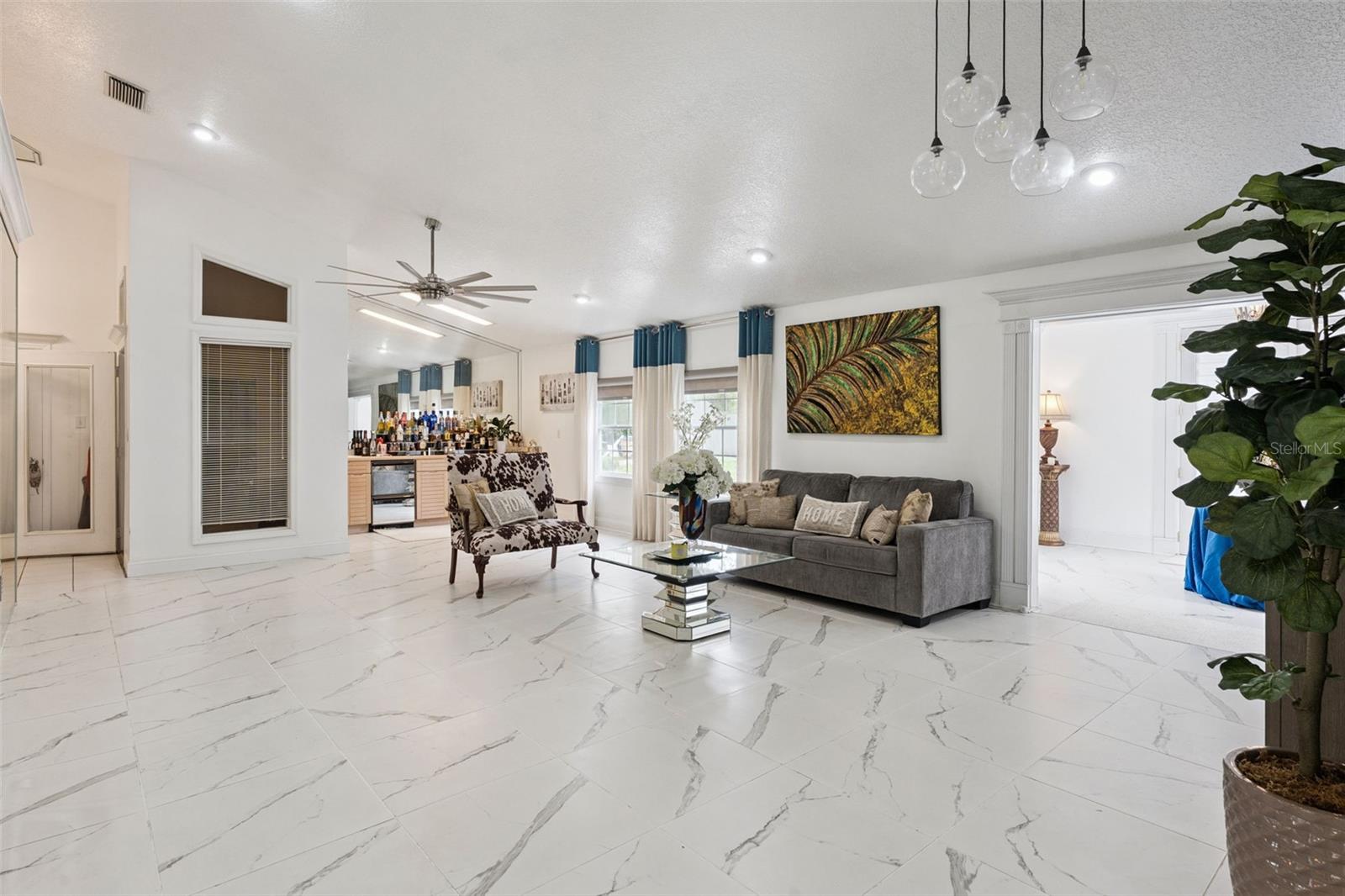 Casas a venda 4 - Jen Dantas 4874 OLD OAK TRAIL