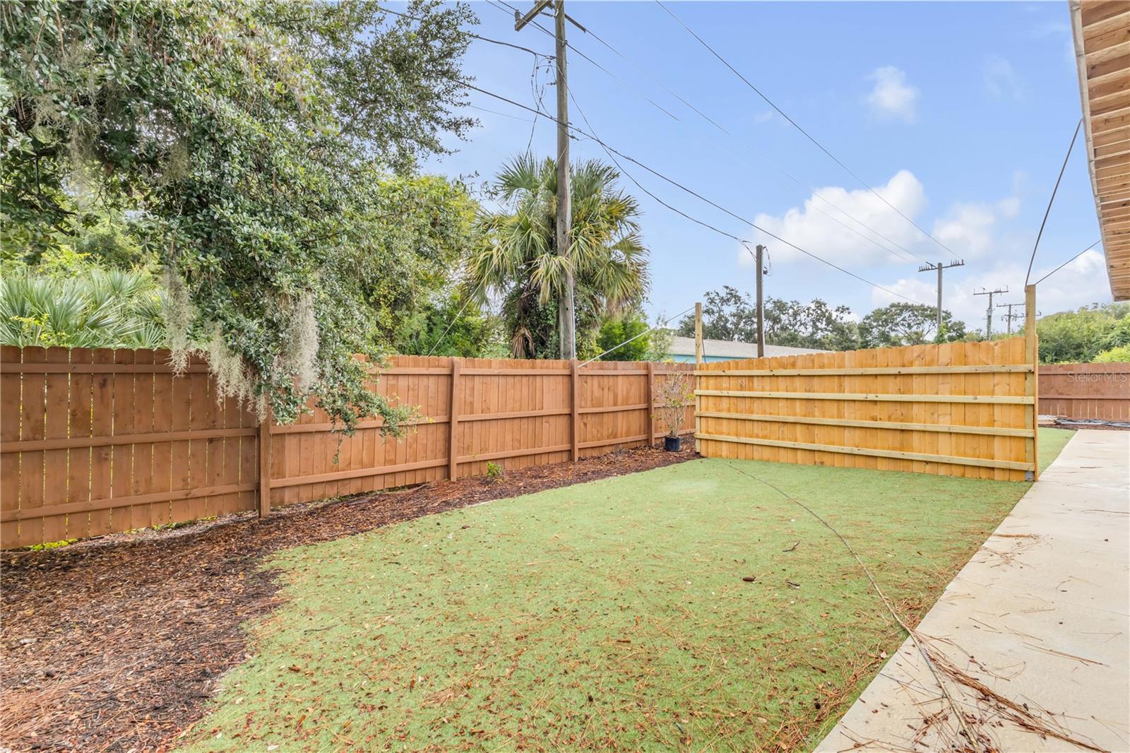 FLORIDA SHORES 01 - Residential