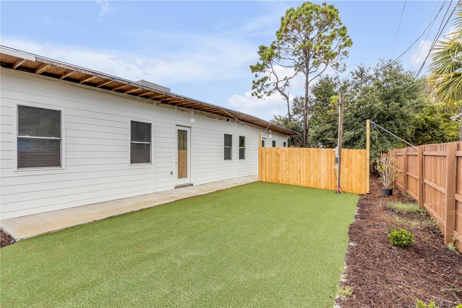 FLORIDA SHORES 01 - Residential