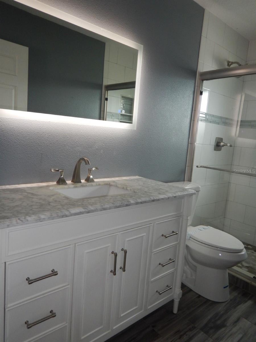 SILVER LAKE FOREST - Residential