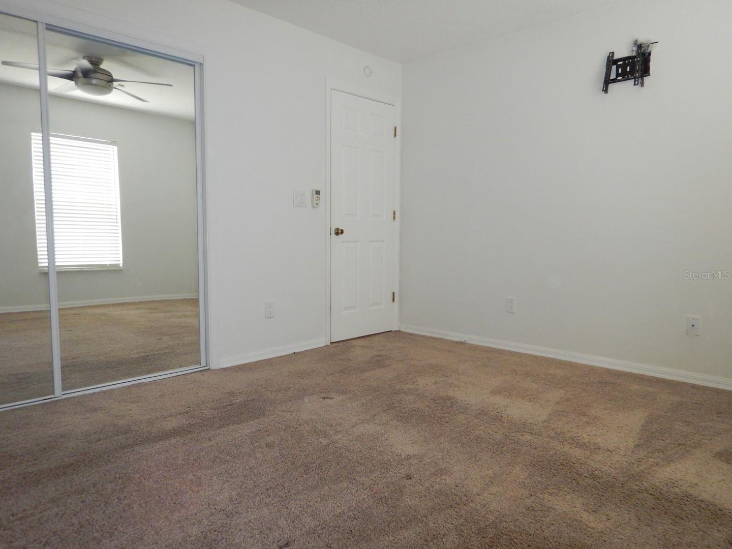 SILVER LAKE FOREST - Residential