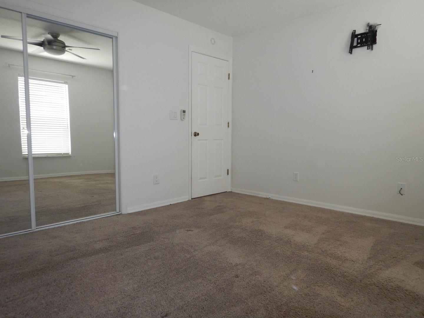 SILVER LAKE FOREST - Residential