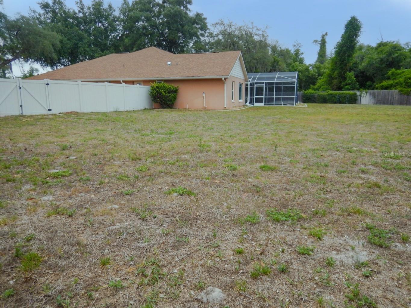 SILVER LAKE FOREST - Residential