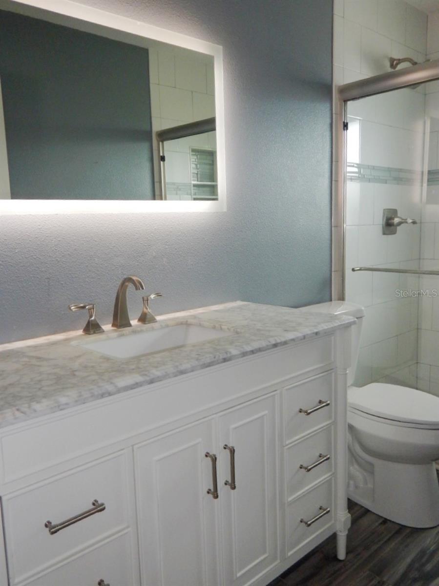 SILVER LAKE FOREST - Residential