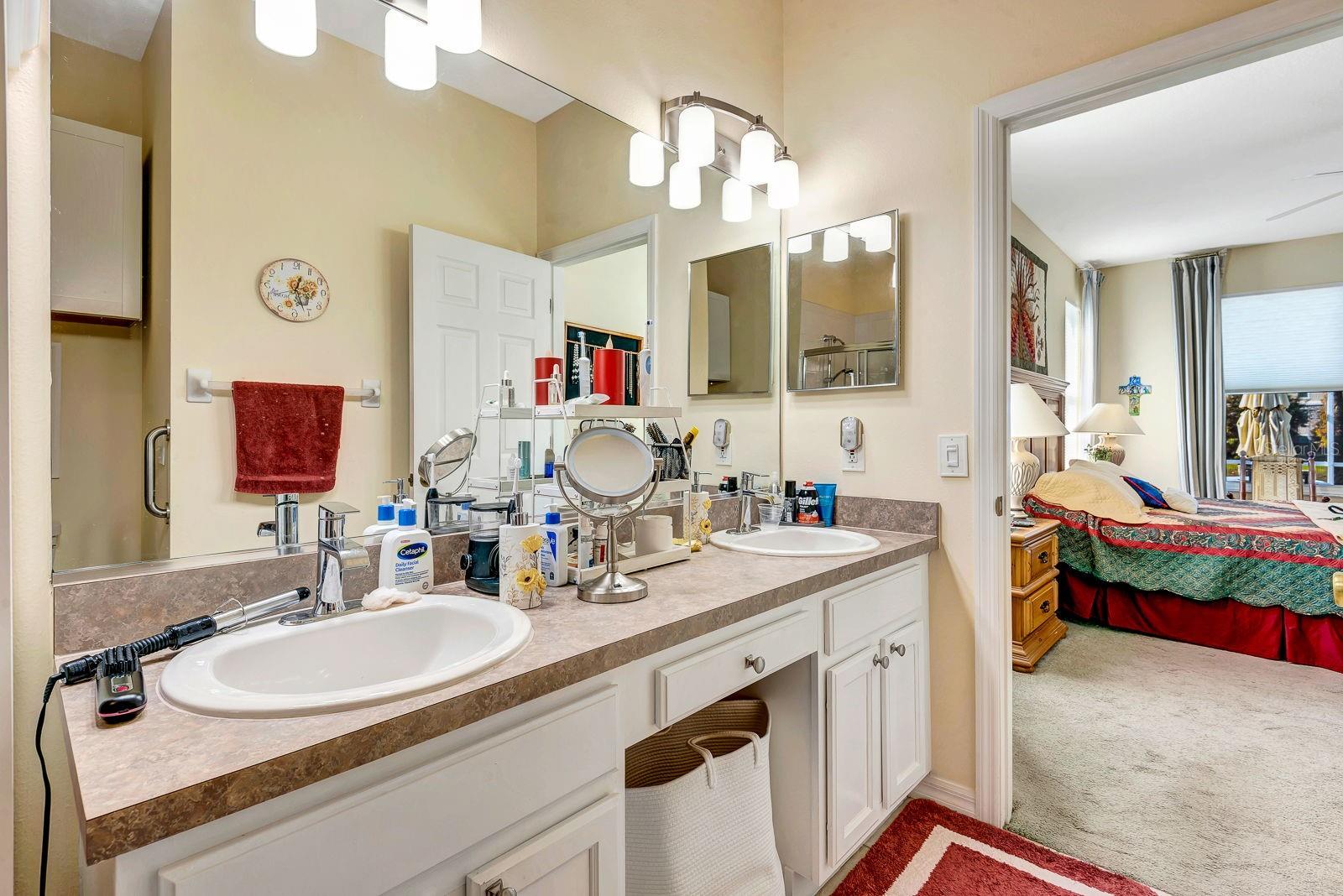 WELLINGTON CHASE - Residential