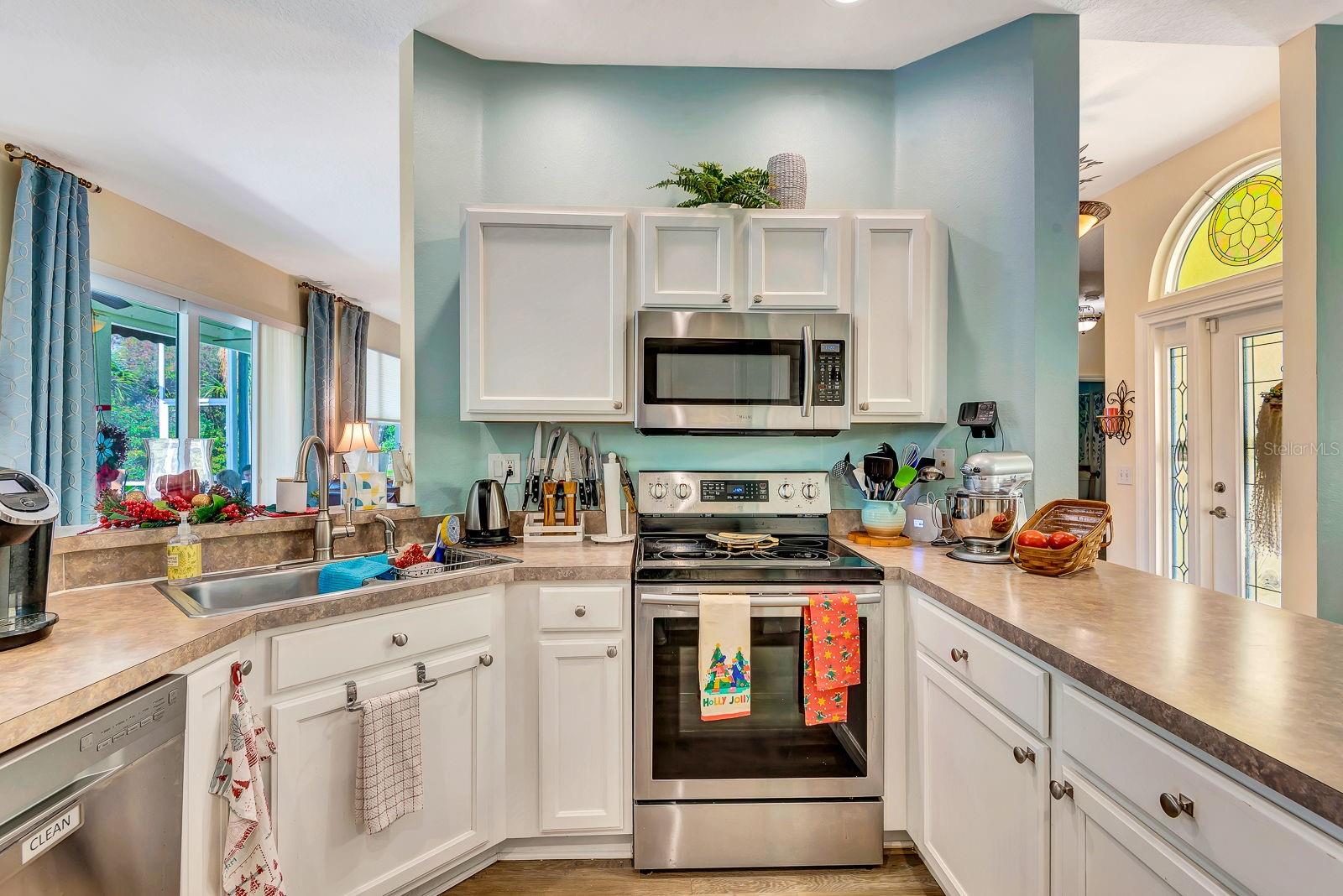 WELLINGTON CHASE - Residential