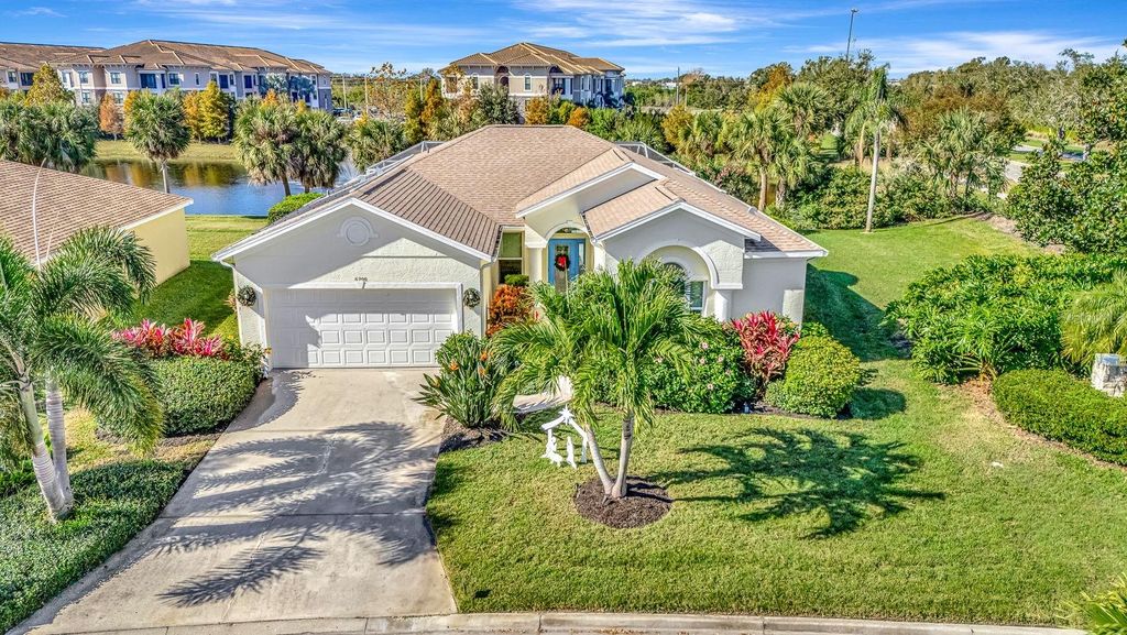 Photo of 6200 Weymouth Drive, Sarasota, FL 34238 (MLS # A4676615)