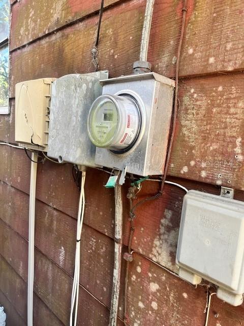 MOON LAKE ESTATES - Residential