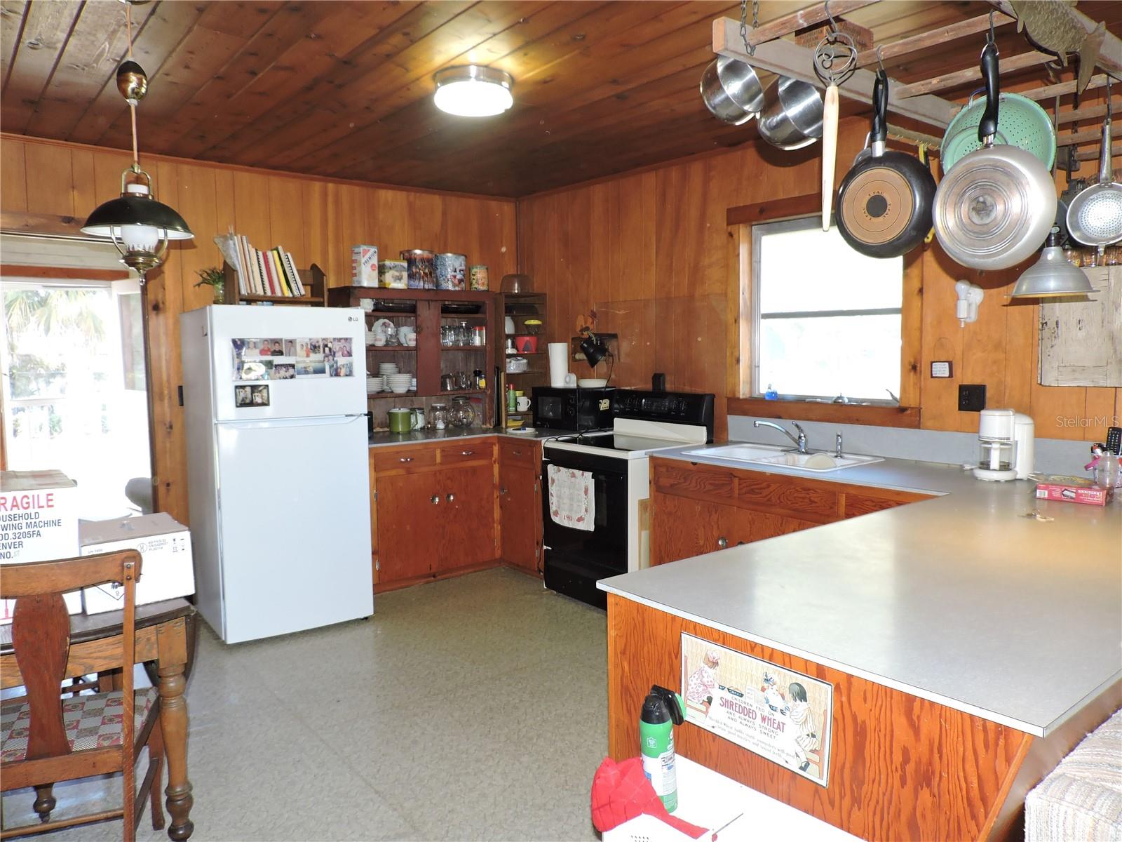 CAMP LESTER - Residential