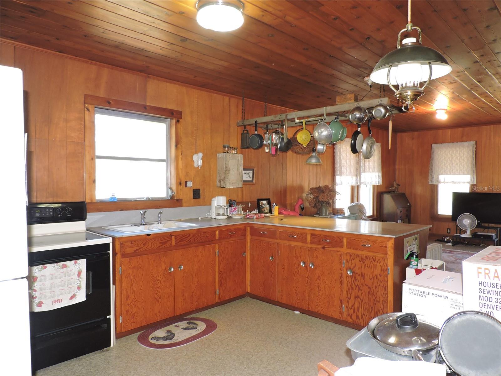 CAMP LESTER - Residential