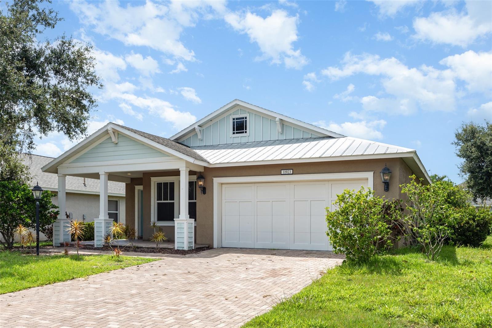 11923 FOREST PARK CIRCLE