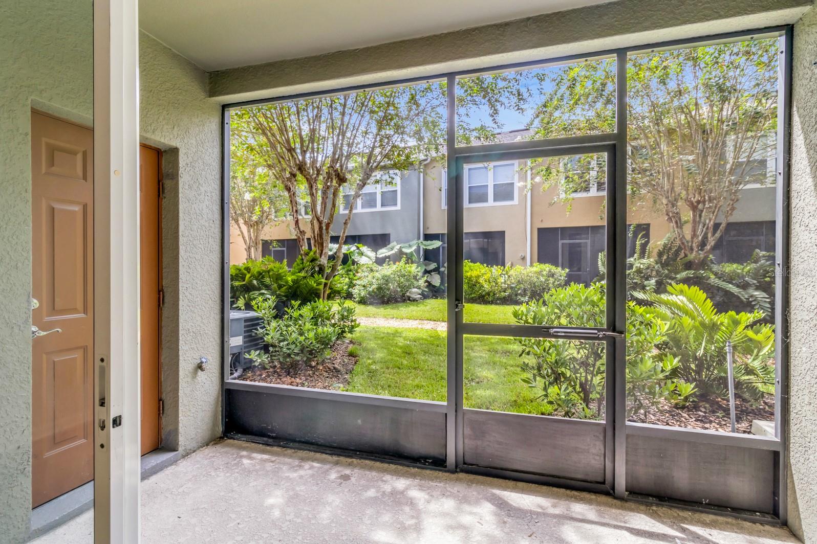 REGENCY OAKS UNIT ONE - Residential