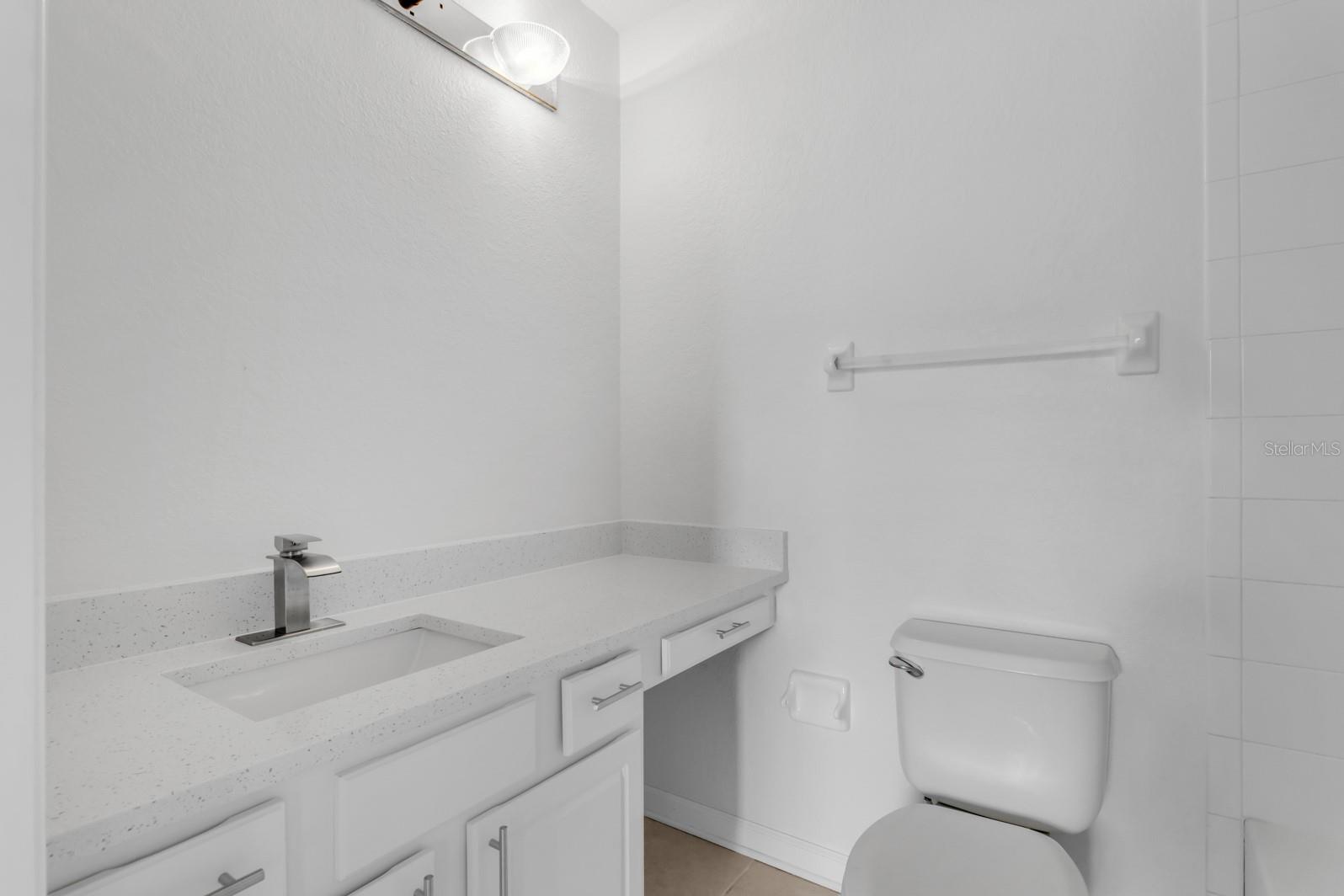 REGENCY OAKS UNIT ONE - Residential