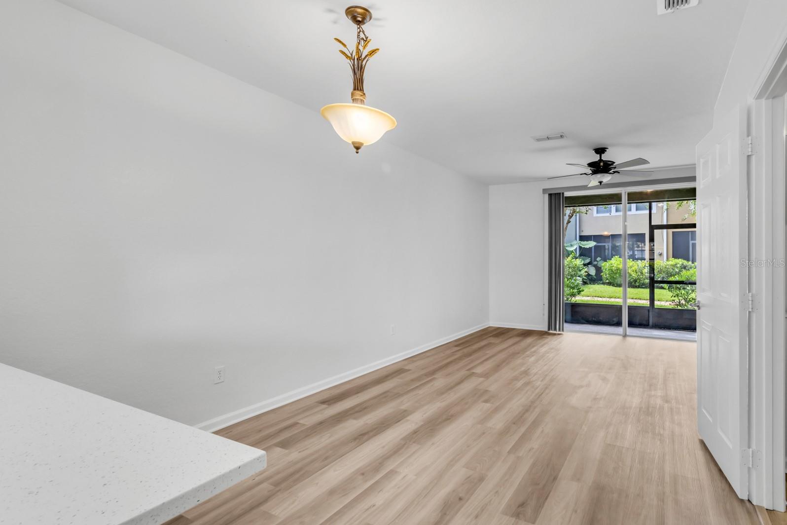 REGENCY OAKS UNIT ONE - Residential