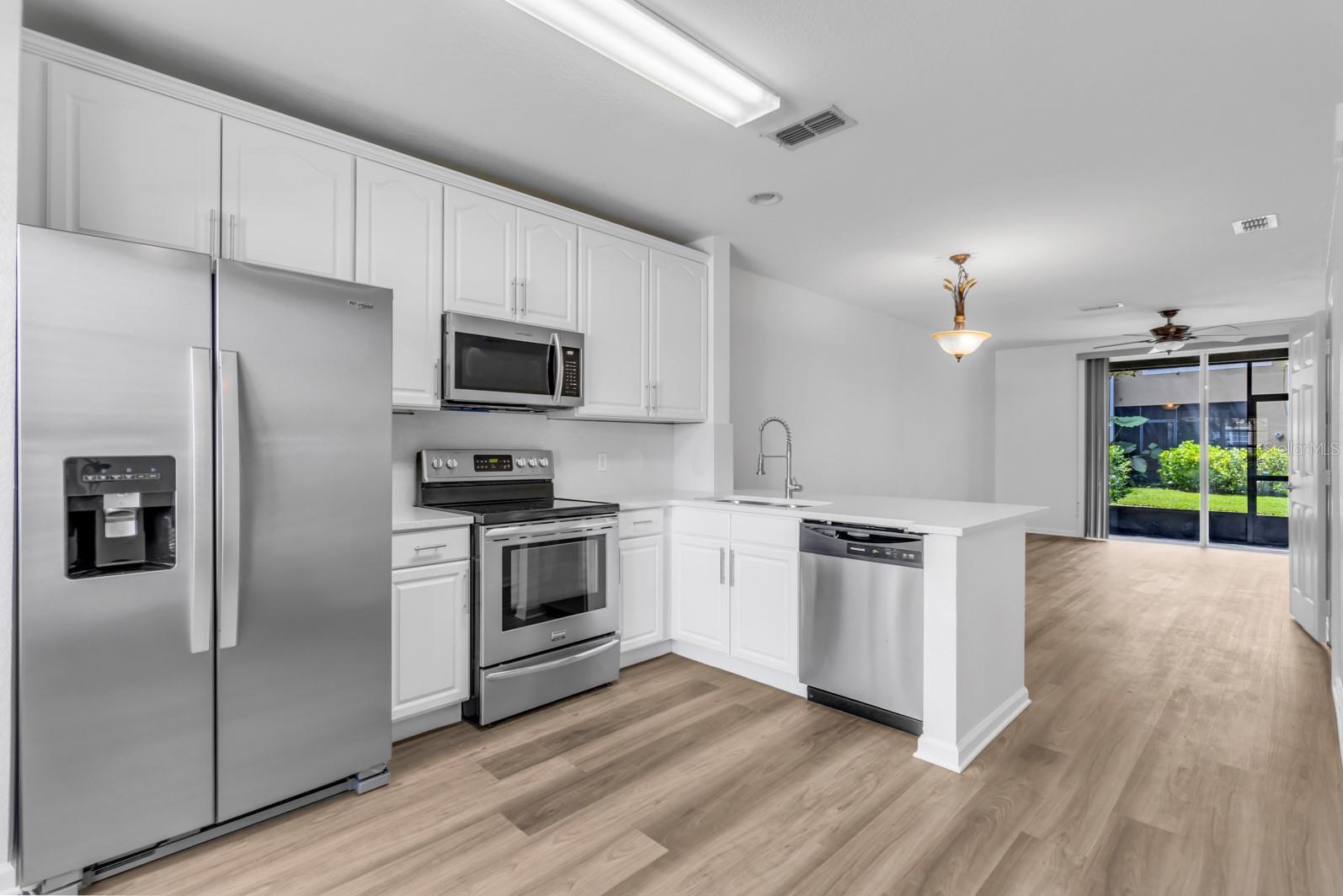 REGENCY OAKS UNIT ONE - Residential