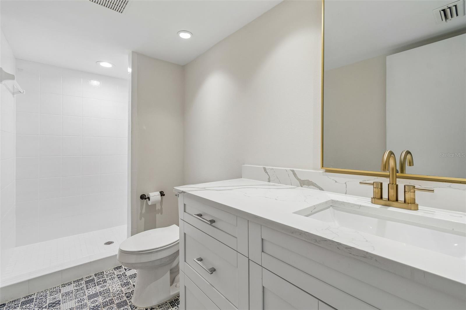 AVILA UNIT 2 - Residential