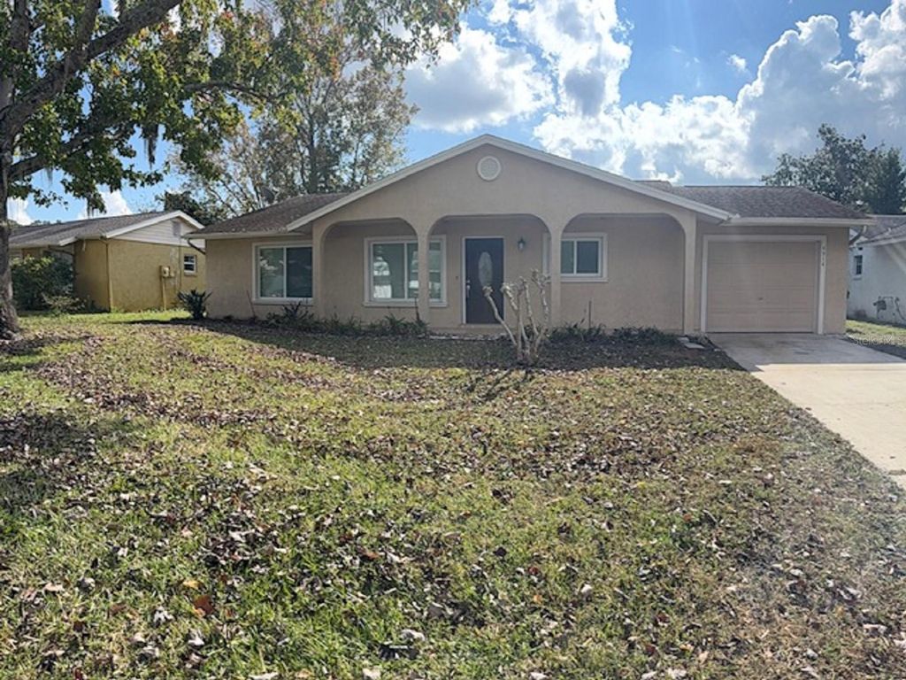Photo of 4914 Gardengate Lane, Orlando, FL 32821 (MLS # O6362819)