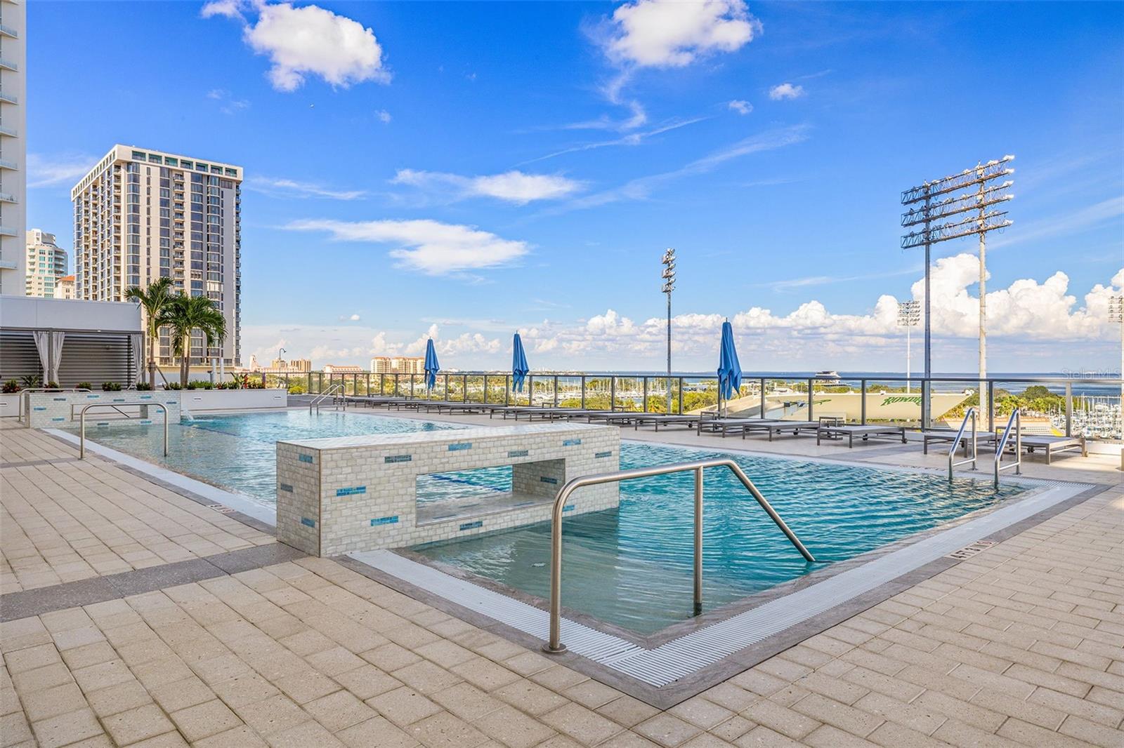 SALTAIRE CONDO - Residential