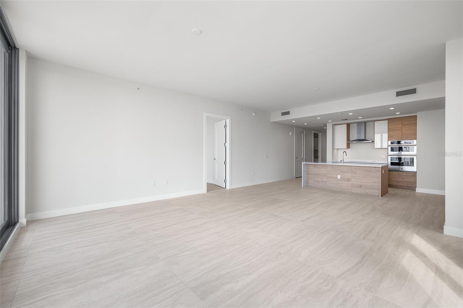 SALTAIRE CONDO - Residential