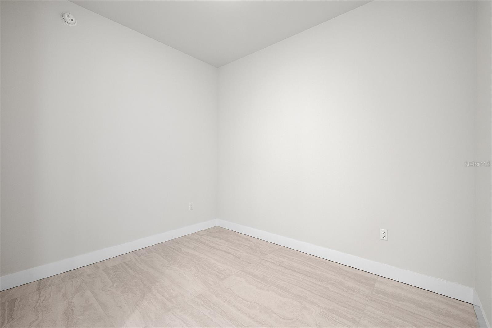 SALTAIRE CONDO - Residential