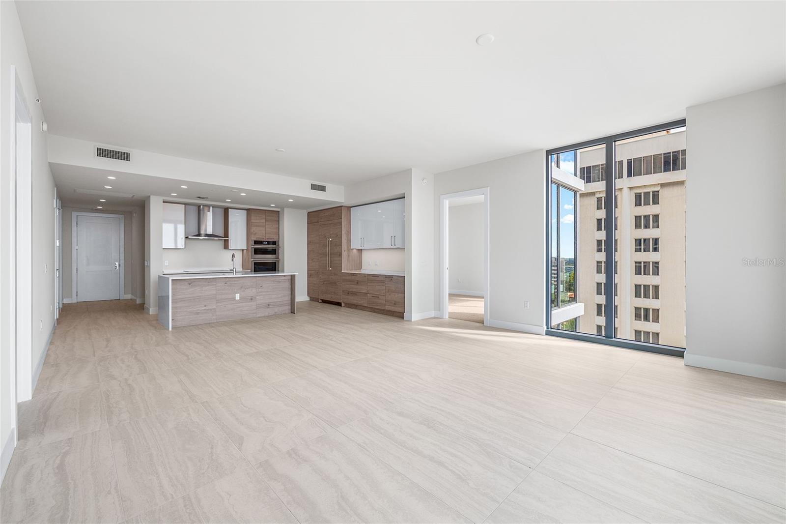 SALTAIRE CONDO - Residential