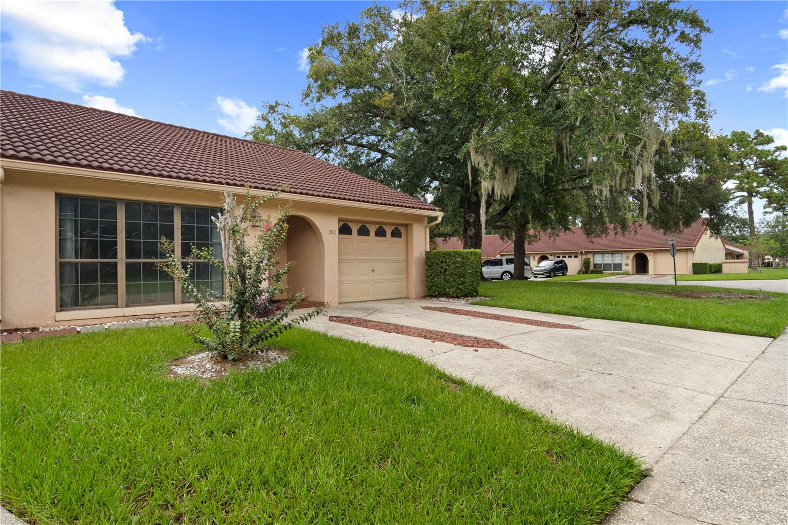 1910 SW 34TH COURT