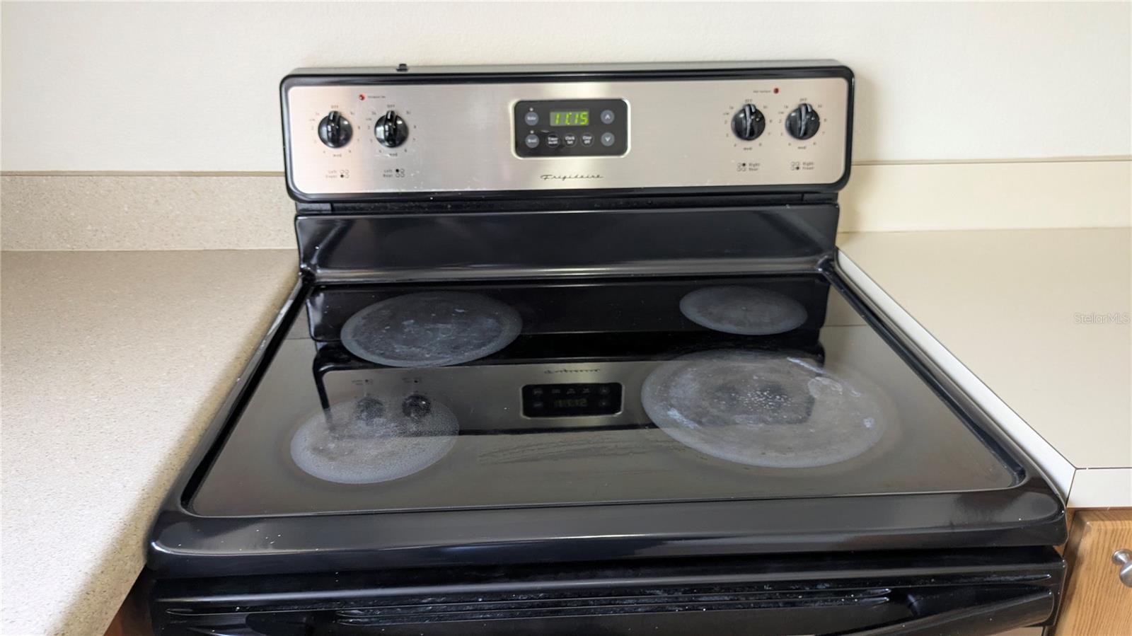 AVALON CONDO - Residential