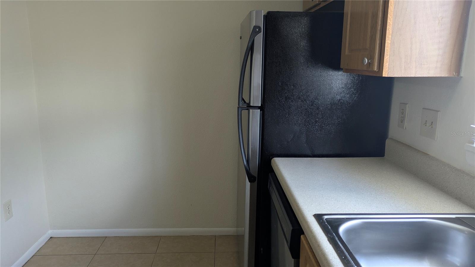 AVALON CONDO - Residential