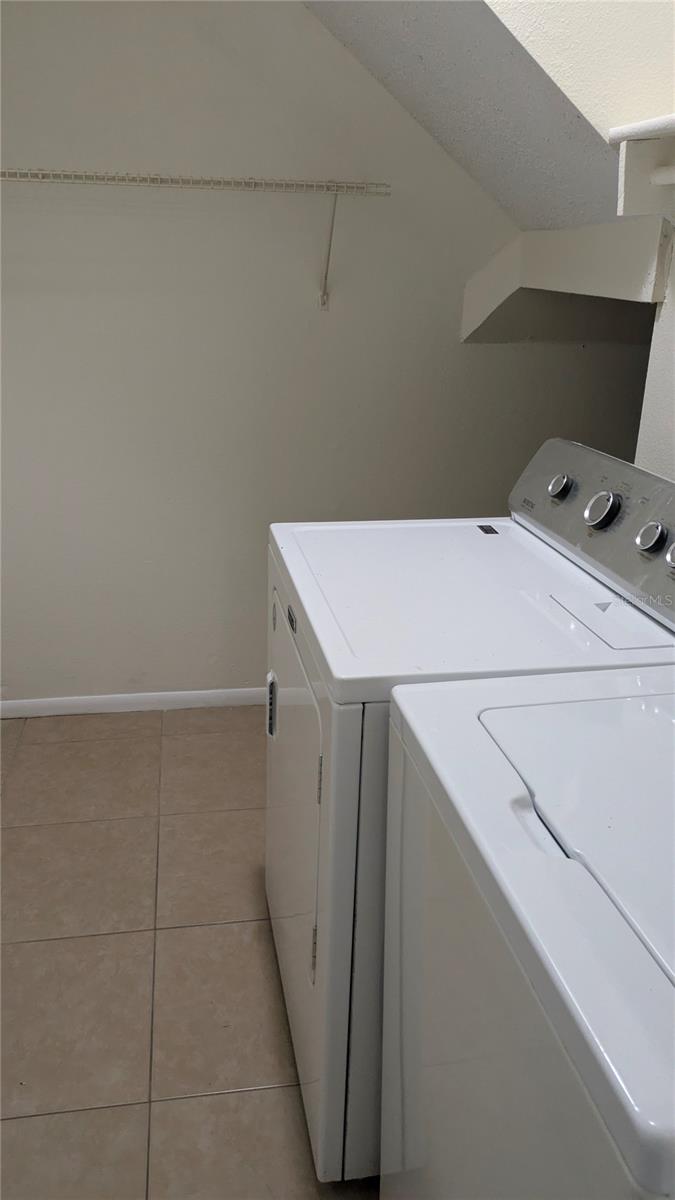 AVALON CONDO - Residential