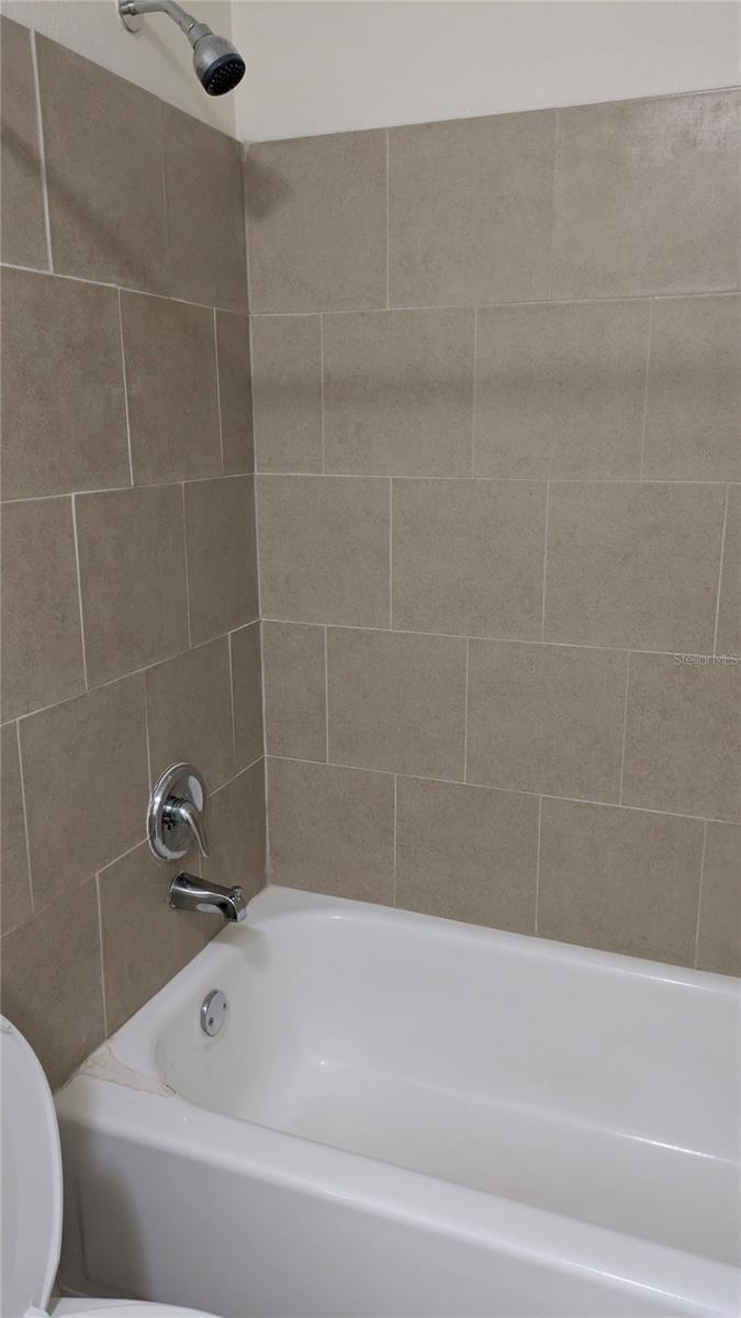 AVALON CONDO - Residential