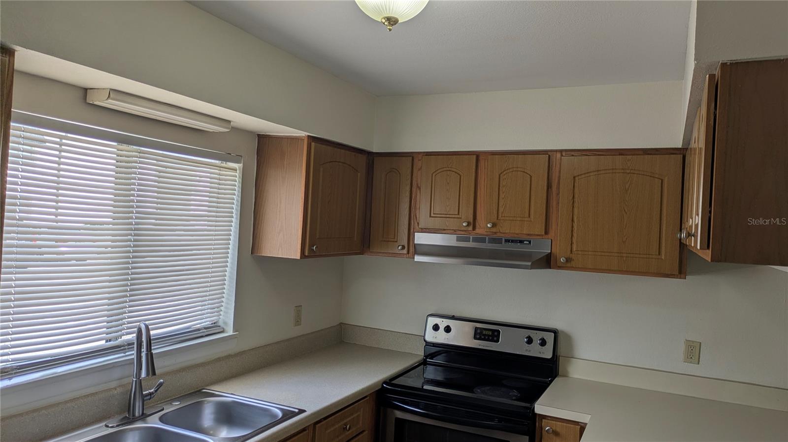 AVALON CONDO - Residential