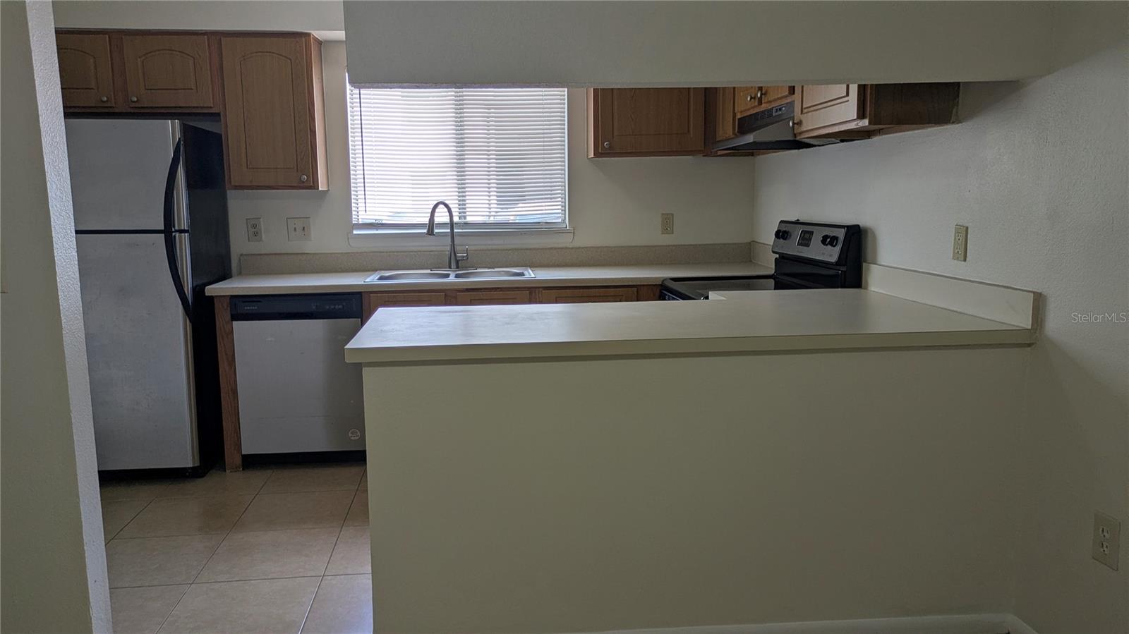 AVALON CONDO - Residential