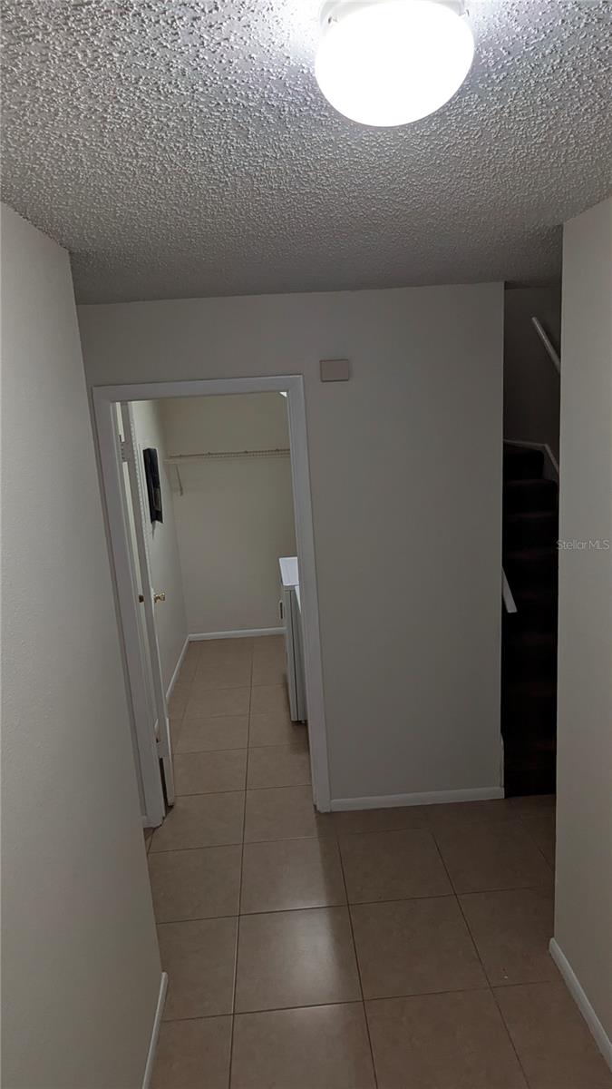 AVALON CONDO - Residential