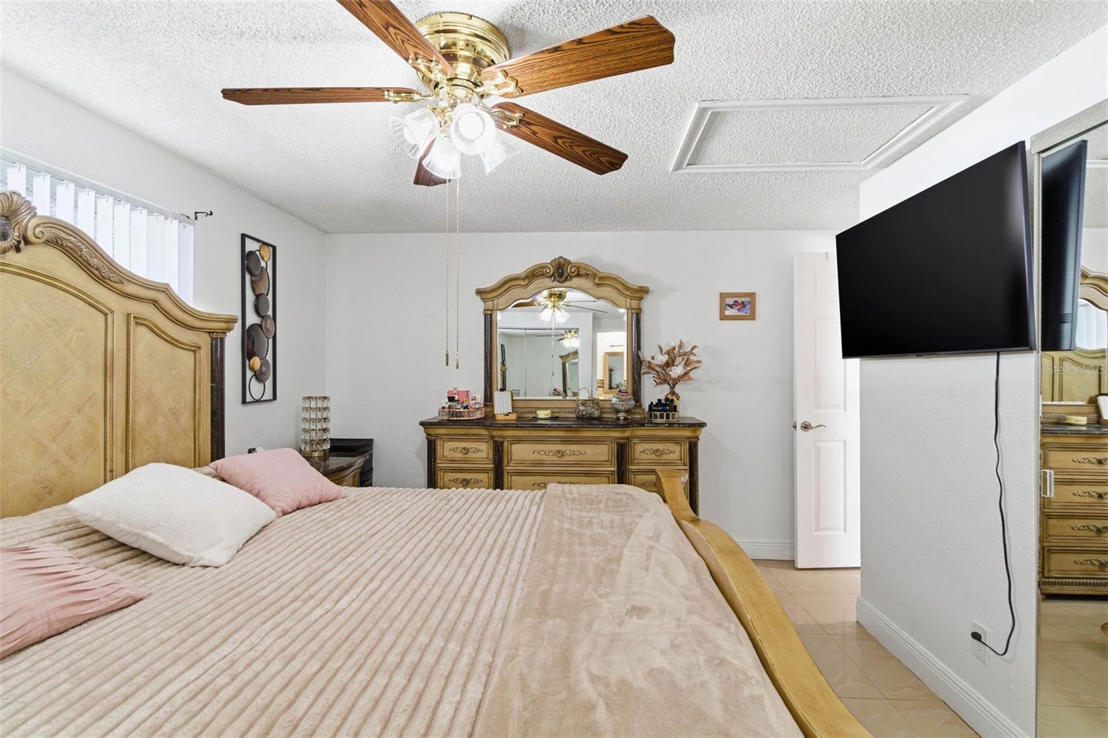 TIMBERLANE SUB UNIT 2 - Residential