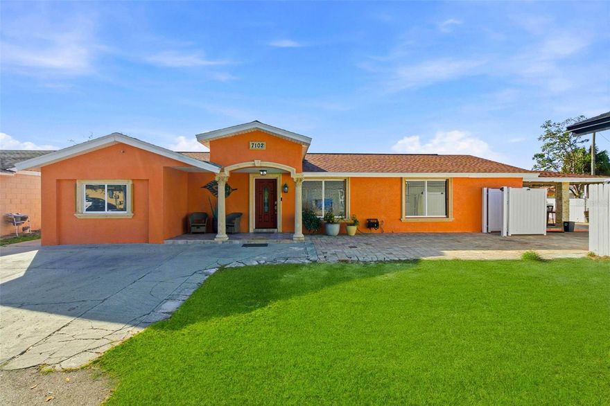 Beautifully Remodeled Home in the Heart of Tampa! ?
This stunning property is completely modern and beautifully remodeled, offering everything you’ve been looking for. It features a gorgeous kitchen with granite countertops, tile flooring throughout, and modern bathrooms designed with style and comfort in mind.
Enjoy Florida living at its best with a private swimming pool and a super spacious paved backyard, perfect for entertaining and relaxing. The property also includes a guest bedroom and a full guest bathroom, providing comfort and privacy for visitors.
Located in a prime central Tampa location, close to shopping, dining, and major highways. Don’t miss this incredible opportunity!
Schedule your showing today — this home won’t last long!